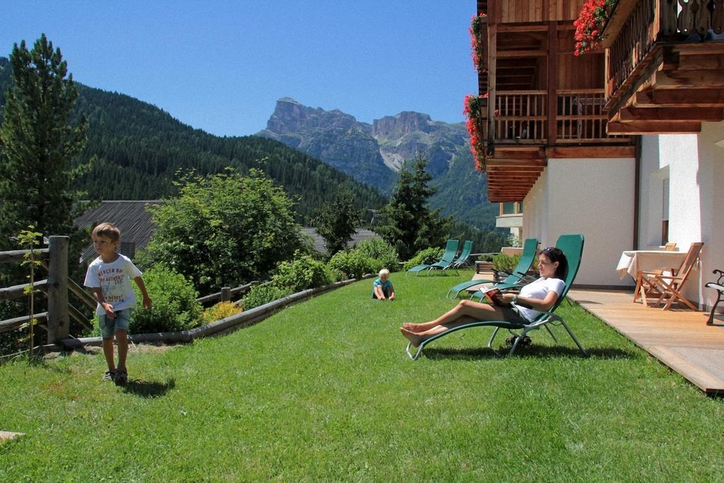 Dolomites Apartments Ciasa Vally St. Kassian Exterior foto
