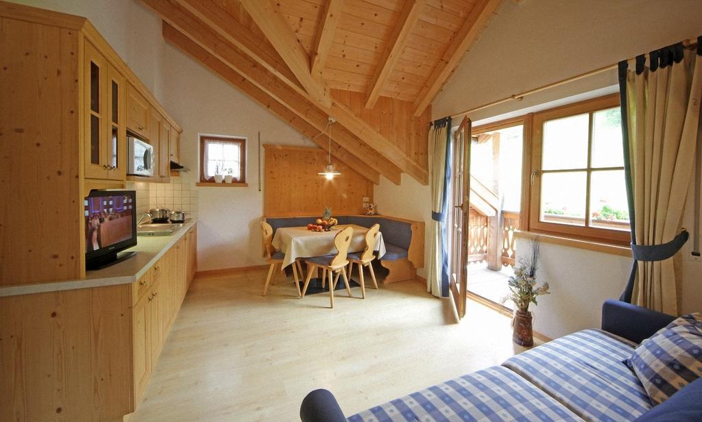 Dolomites Apartments Ciasa Vally St. Kassian Exterior foto